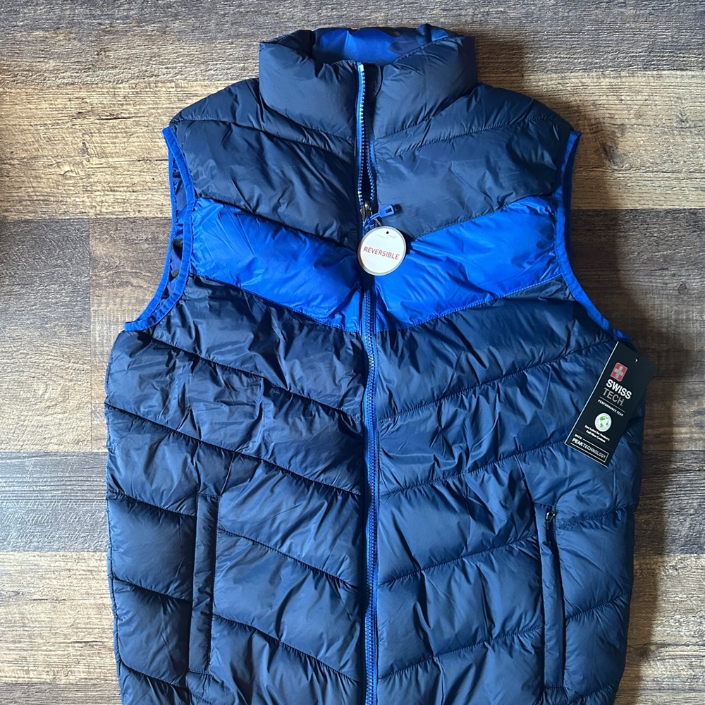 Men’s Swiss Tech Reversible Puffer Vest